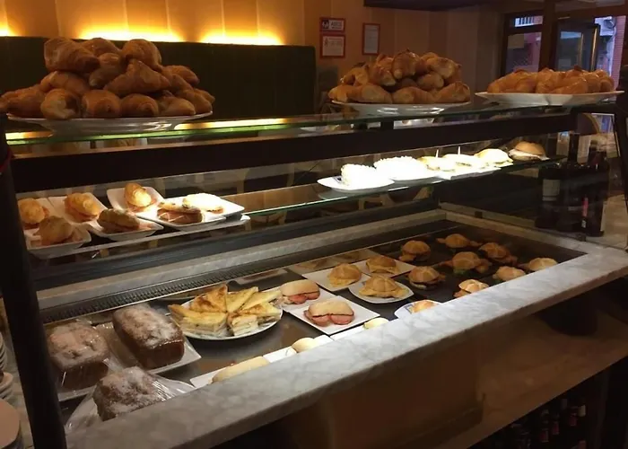 Libertad ゲストハウス ヒホン